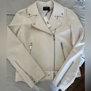 🤩🤩TAHARI MOTO JACKET!!🤩🤩